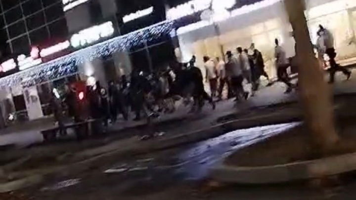 В Кореновске толпа русских вышла на разборки против беспредела курдов