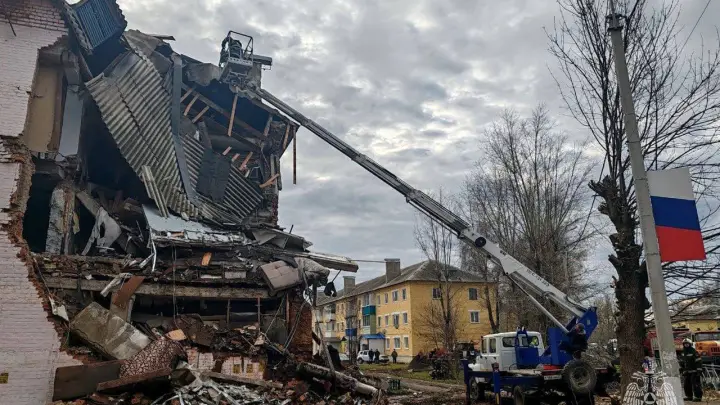 Женщину выбросило в окно при взрыве газа в Тульской области