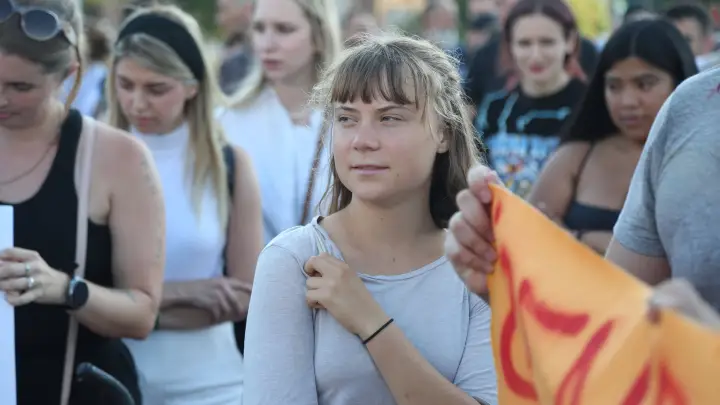 Грете Тунберг страшно не понравилось в израильской тюрьме: Активистка пожаловалась на издевательства