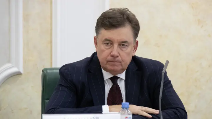 Золотого судью сдали все: Вечеринки с офицерами ФСБ и грязные миллиарды больше не секрет - Момотов обречён