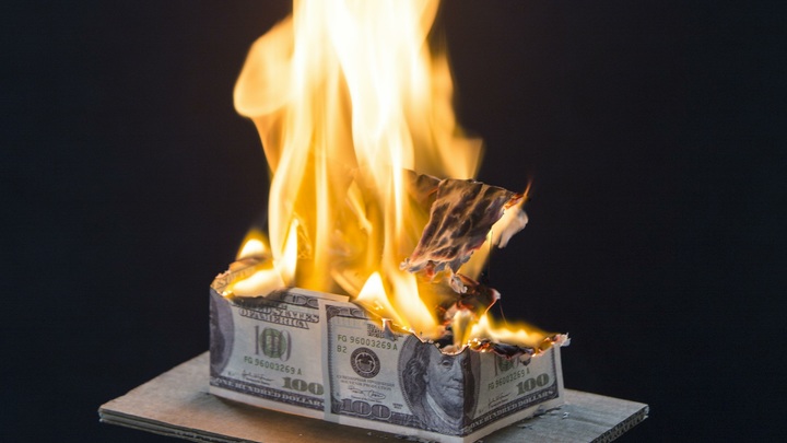 Доверие к США висит на волоске: Конгресс принуждают к принятию законов