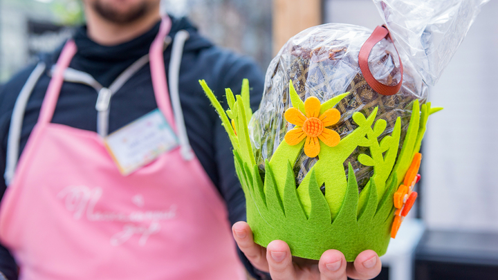 Смачно плюнули: Роспотребнадзор оставил странное поздравление с Пасхой. Медведев ответил