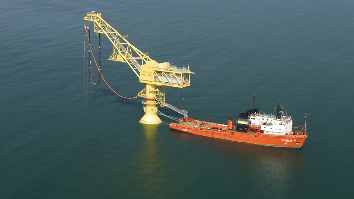 Промах Польши с российской нефтью потребовал шпаргалки: То ли ругаться, то ли юморить