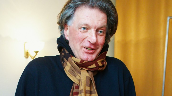 Умер ведущий программы «Фазенда» и голос Джеймса Бонда Сергей Колесников