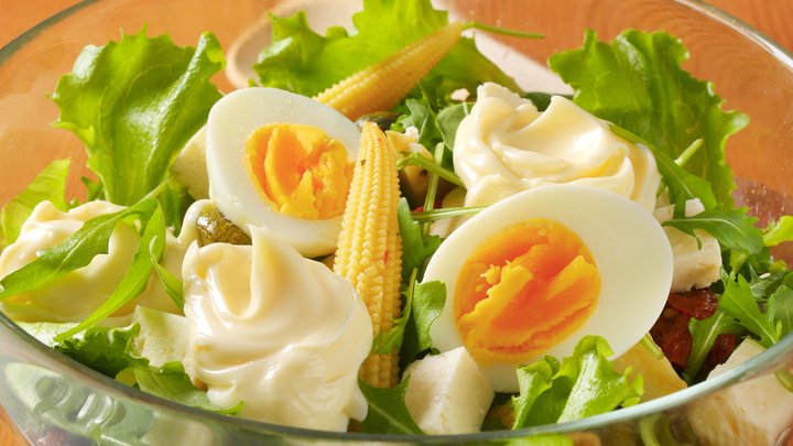 Вкуснее, чем из магазина: Рецепт домашнего майонеза без вредных консервантов