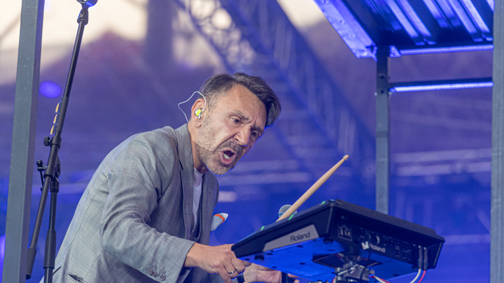 Я вам пригожусь: Шнуров вступил в Партию Роста и собирается покорять Госдуму - СМИ