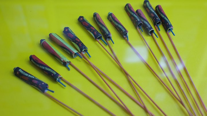 10-летнему мальчику в Люберцах чуть не оторвало руку взорвавшейся петардой