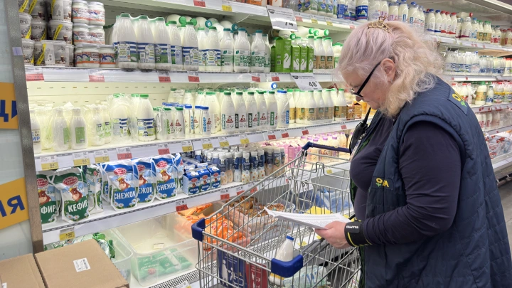 Русские не отличат просрочку в магазинах: Термообработка уничтожает бактерии, перефасовка делает её визуально свежей - источник