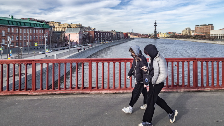 Обкатали на торговых центрах: Власти Москвы взялись за видеонаблюдение в ночных клубах