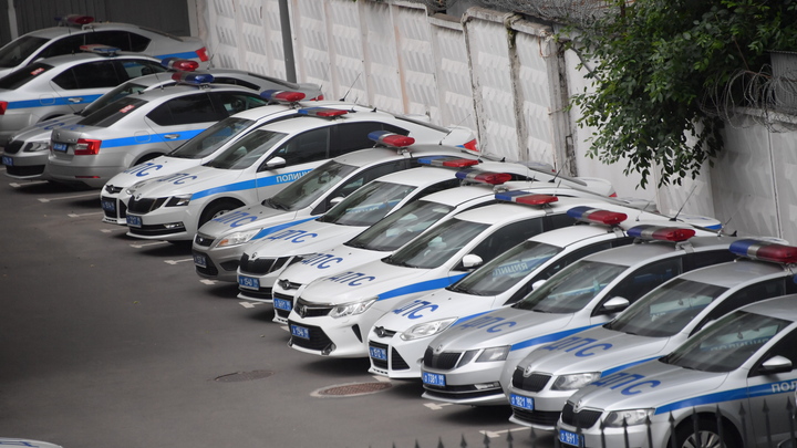 В Самаре в собственной квартире найден мертвым инспектор ДПС
