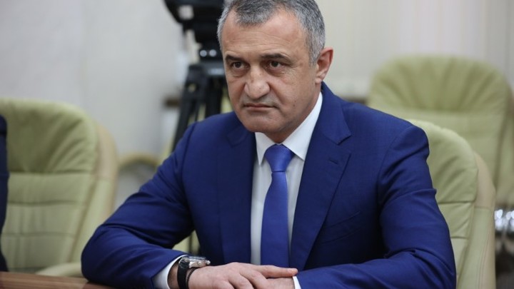 Референдум о присоединении Южной Осетии к России состоится. Несмотря на проигрыш Бибилова