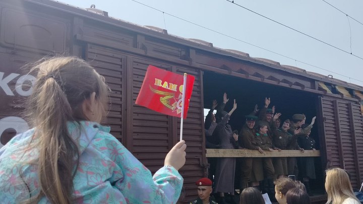 Ретропоезд «Победа» успешно прибыл на вокзал Читы в День Победы 9 мая