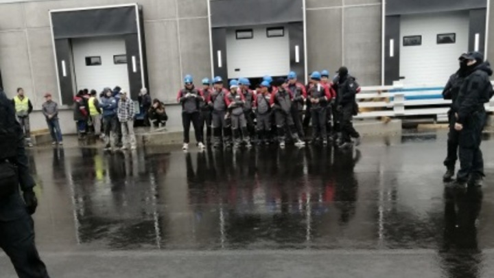 В Чапаевске на новом складе полиция обнаружила незаконных мигрантов