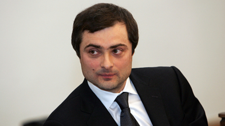 Не только Украина: Источники назвали возможные причины отставки Суркова