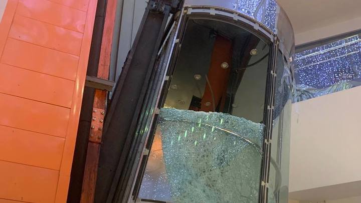 В Самаре правоохранители начали проверку по факту падения лифта в ТЦ “Вива Лэнд”