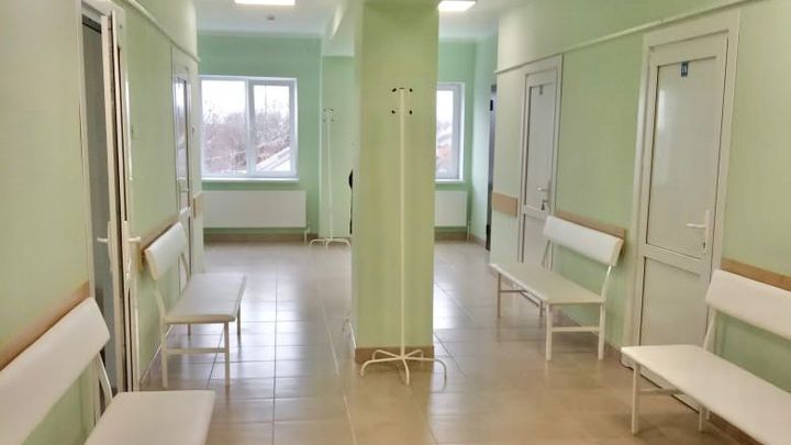 В Гулькевичском районе за 16 млн рублей капитально отремонтировали участковую больницу