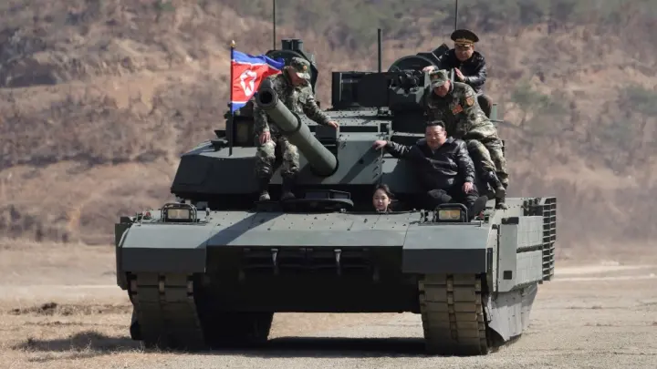 Кореевед Асмолов: слухи о дочери-преемнице Ким Чен Ына — результат пропаганды