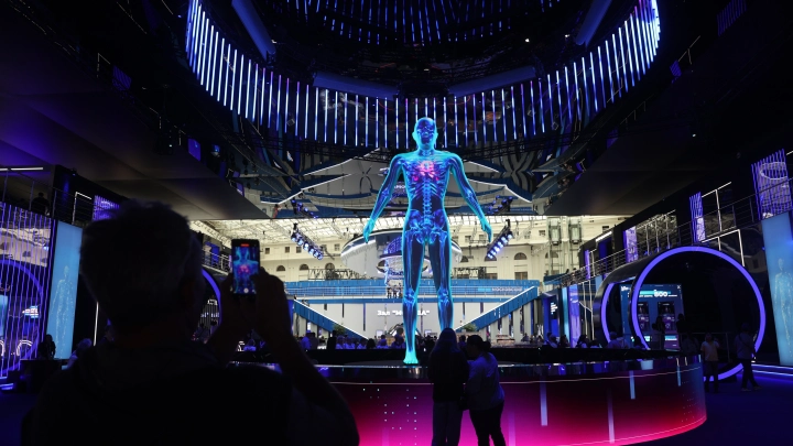 О каких ИТ-профессиях узнают посетители экспозиции Цифровые технологии Москвы