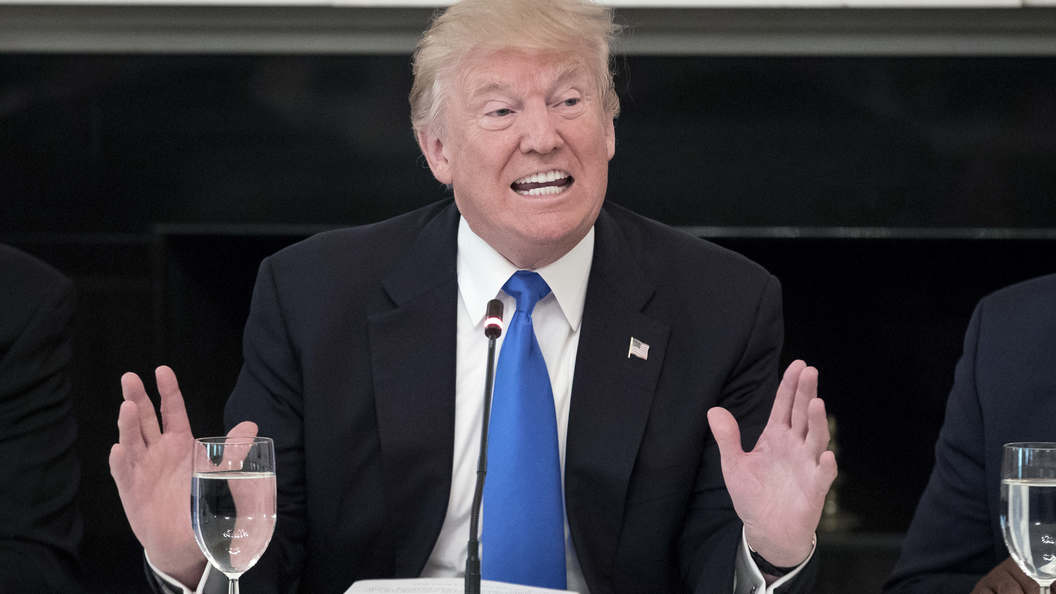 Трамп отказался от планов свергнуть Башара Асада с помощью ЦРУ Трамп отказался от планов свергнуть Башара Асада с помощью ЦРУ