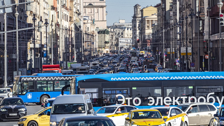 В Австрии Uber отказался возить украинских беженцев после расправы над таксистами