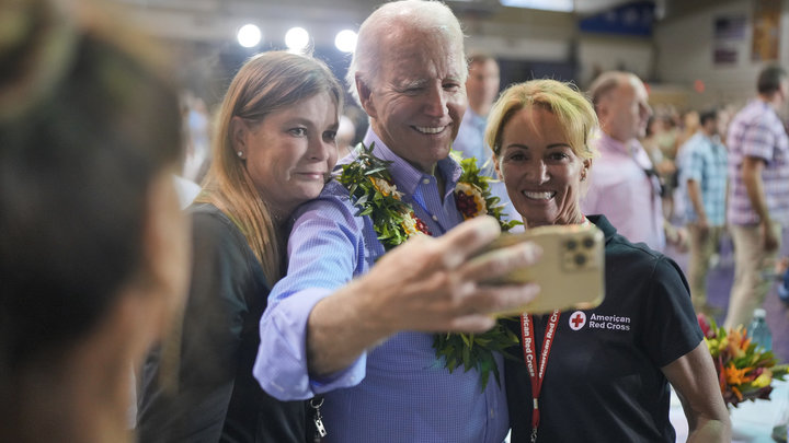 Инспектировал Burisma: Экс-генпрокурор Украины уличил Байдена в коррупции