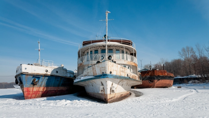 Героическая женщина. Мужчины борются за право быть её напарником: Единственная в мире выморозчица судов стала знаменитостью