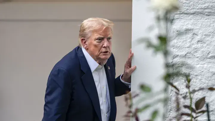 Вор у вора дубинку украл. Трамп уличил Обаму в лжи и госизмене