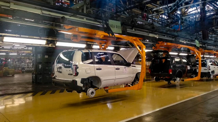 За два года «Автоваз» повысил цену на некоторые модели Lada более чем на 30%