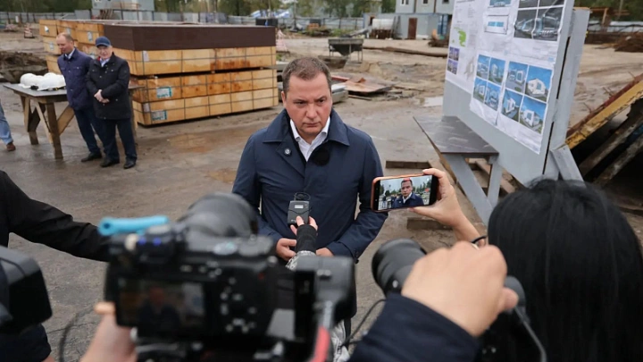 Александр Цыбульский прокомментировал ситуацию с топливом в регионе