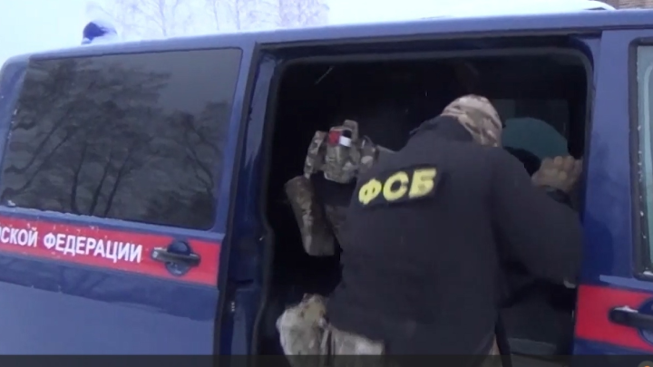 Южноуралец призывал к терактам на могилах солдат: приговор суда