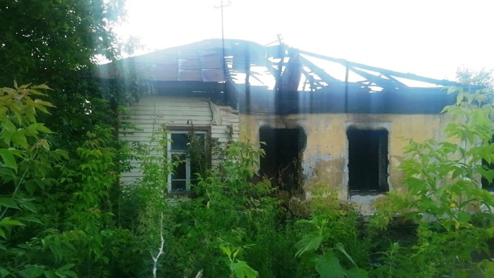 Пропавшую девушку нашли в Катав-Ивановске в заброшенном доме