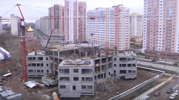 Строительство новой поликлиники в Волгаре выполнено на 27%