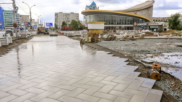 В Новосибирске восстановят лестницу в Нарымский сквер и добавят подсветку