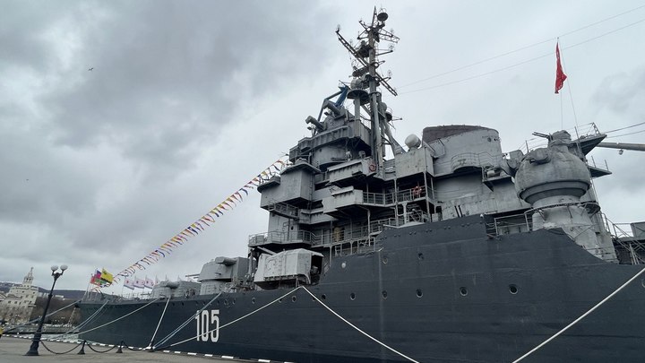 В море у Туапсе сегодня проходят учебные стрельбы