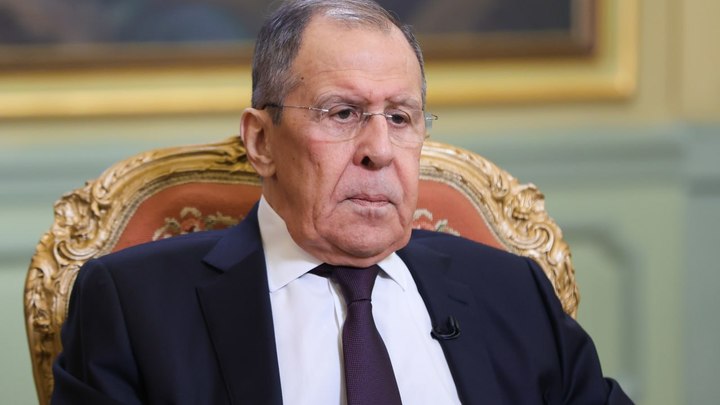Запад планирует дать Украине время на перевооружение — Лавров