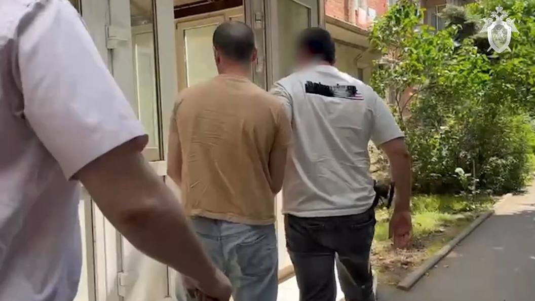 В краснодаре нашли избившего полицейского. В краснодаре нашли избившего полицейского. В краснодаре нашли избившего полицейского. В краснодаре нашли избившего полицейского. В краснодаре нашли избившего полицейского.