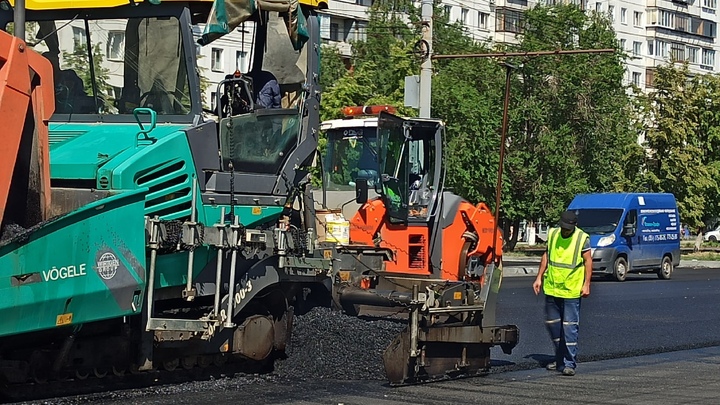 В Челябинске мэрия на осень запланировала дополнительно ремонт десяти дорог