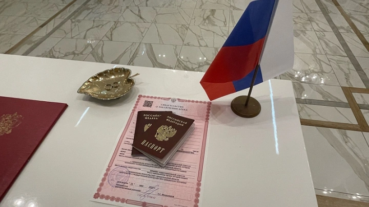 За летние месяцы в Поморье сыграли свадьбу 2,5 тысячи пар