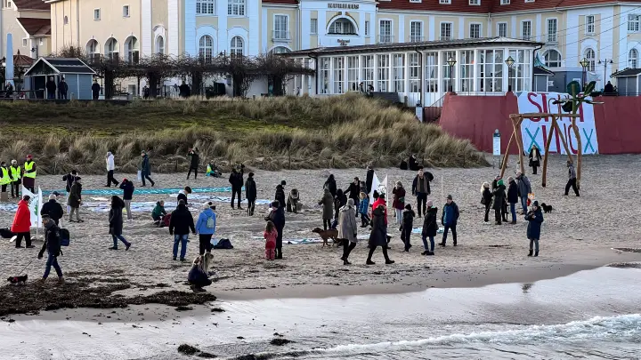 Немцы начали догадываться: Курорт Бинц прославлял времена фашистов. Посыпались жёсткие вопросы