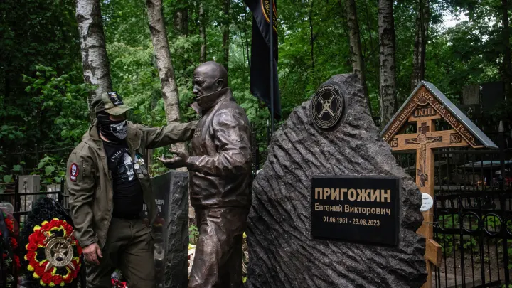 Проханов объяснил образ президента в своей книге Лемнер о копии Пригожина