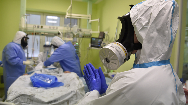 Иммунолог рассказал о реальном количестве заражённых ковидом: Что скрывают цифры