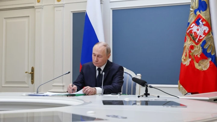 Путин денонсировал соглашение по утилизации плутония с Америкой