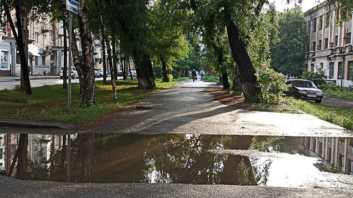 Шквалистый ветер, дожди и грозы обрушатся на Кузбасс в понедельник