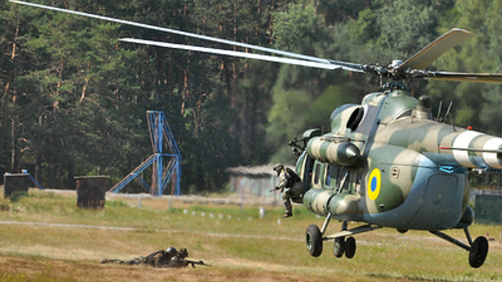 ПВО России сбили украинский вертолет Ми-8 в Херсонской области