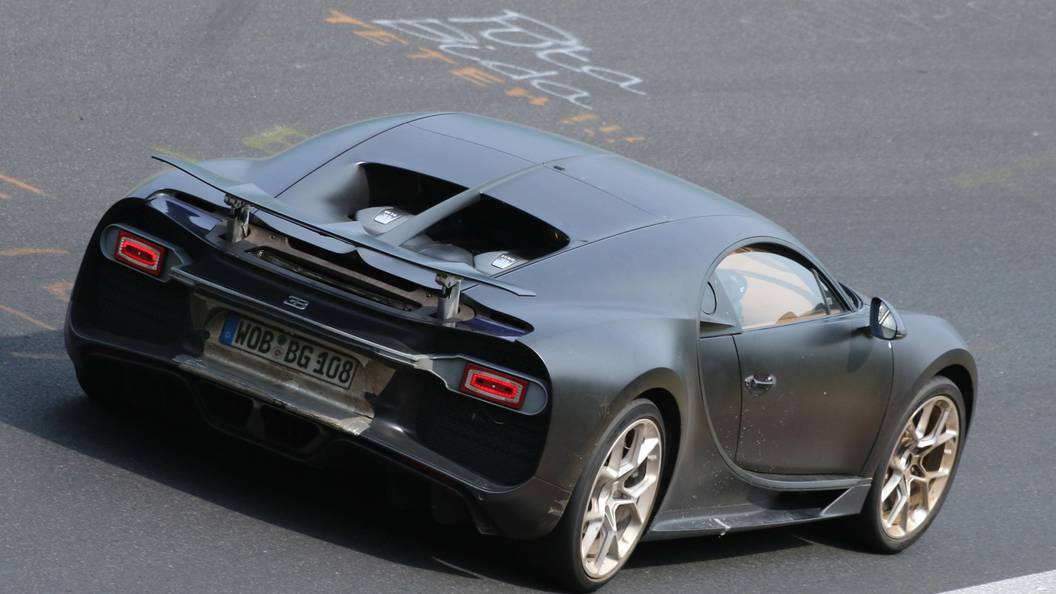 Владелец Bugatti заплатит самый большой транспортный налог в России Владелец Bugatti заплатит самый большой транспортный налог в России