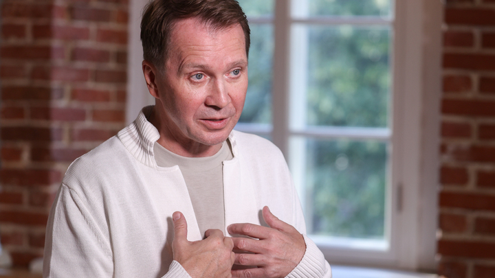 Миронов рассказал о неловкой ситуации с Орбакайте: Неделю со мной не разговаривала