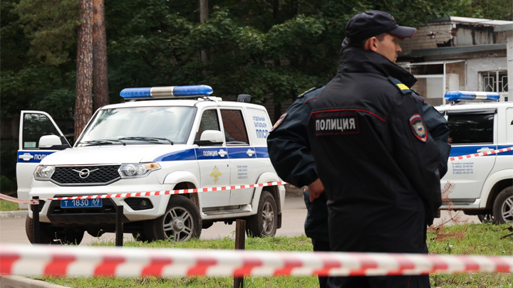 Она меня взбесила: Мигранты убивают русских женщин на улице за отказ от любви