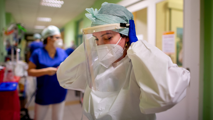 Антитела не работают? Европа бьёт рекорды по смертности от ковида