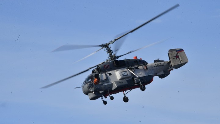 Враг пытался подловить русских военлётов: Бой вертолётчиков с морским дроном