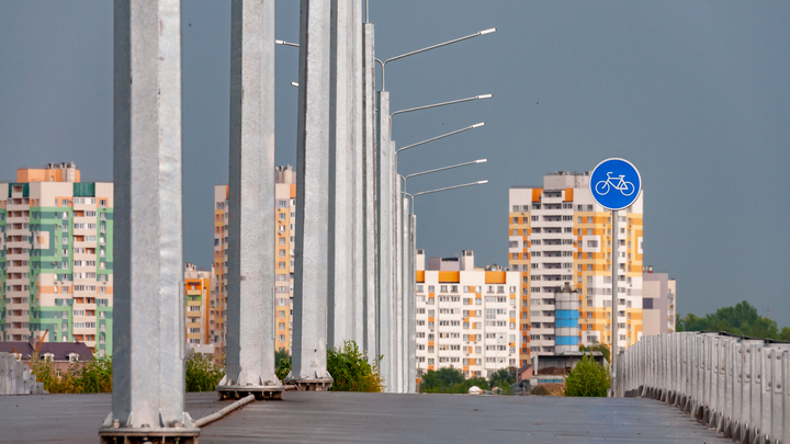 Власти Екатеринбурга ищут подрядчика для проекта реконструкции моста, ведущего на ЖБИ